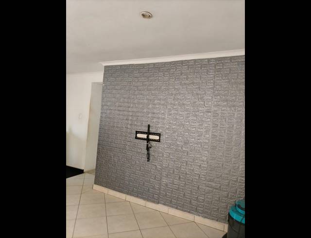 4 BEDROOM HOUSE FOR SALE IN PALM RIDGE